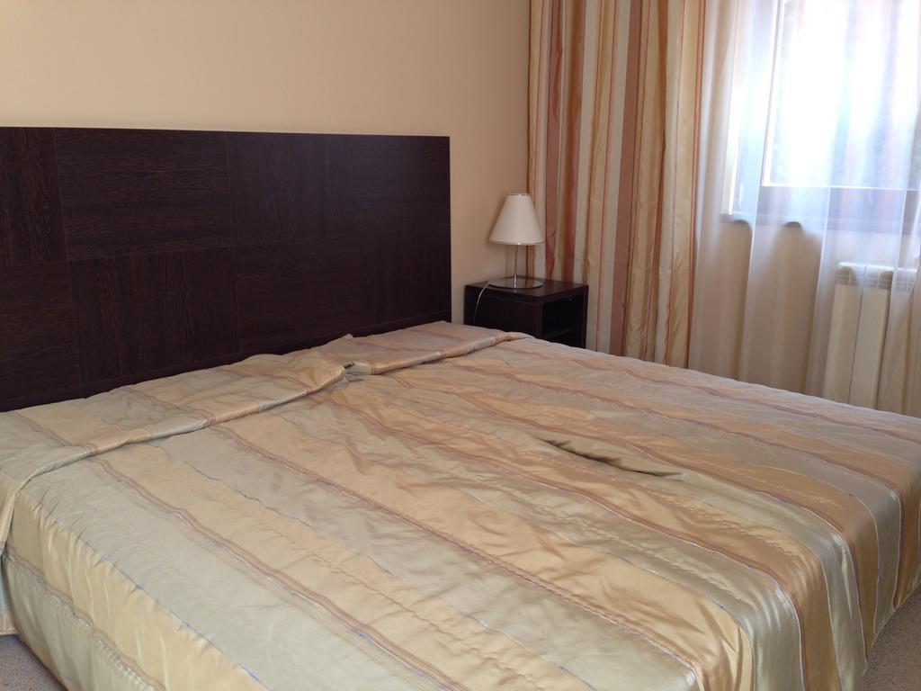 Royal House Apartments Tmf 팜포로보 객실 사진